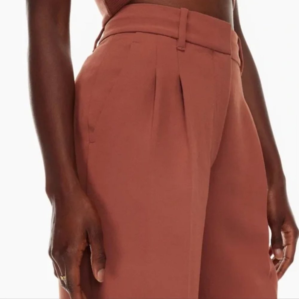 Aritzia Wilfred Effortless Cropped Pants size 2